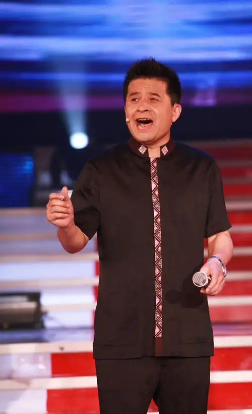 很久没有露面的"毕姥爷",近况怎么样?近照显得很憔悴