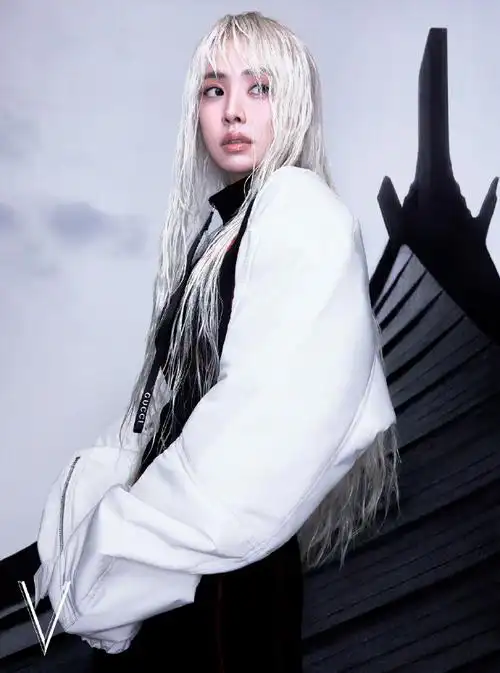 蔡依林v中文版十月刊封面##蔡依林封面怪美的