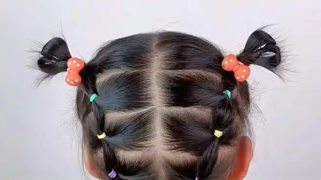 扎漂亮发型上幼儿园,老师同学都说好看