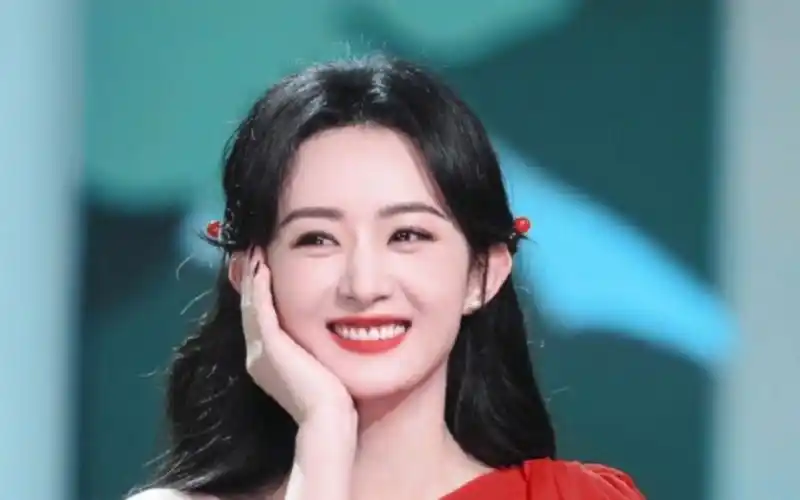 【赵丽颖】丽颖笑得好开心呀.