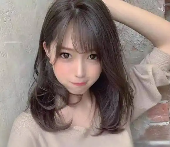 初中女生"最火"的发型,青春活泼又靓丽!