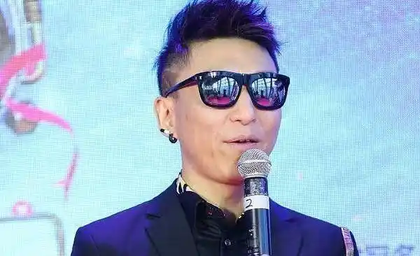 原创他们是人们艳羡的明星为何走上吸毒之路