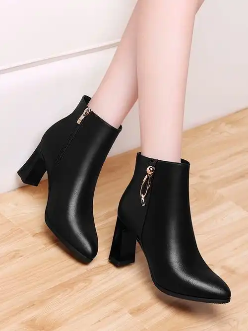 子女士春秋高跟不累脚短靴女鞋子婚礼妈妈鞋中年皮鞋喜婆婆婚宴鞋