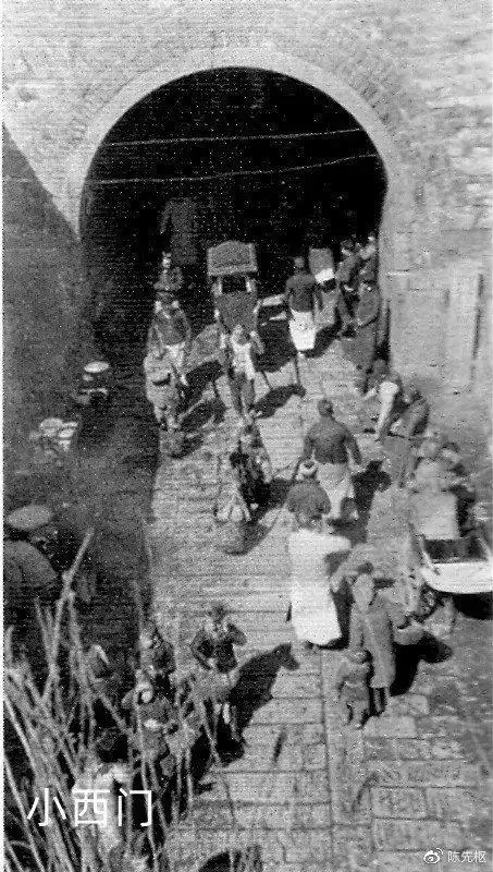 老照片:长沙老九门
