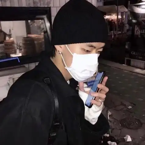 qq头像大全66张戴口罩帅气男生头像