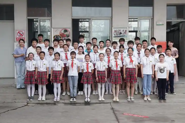 亲爱的孩子,你们要毕业了(六年级)