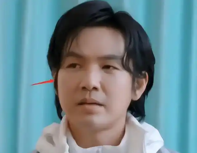 尹正《遮天》大饼脸遭争议,钟汉良僵硬脸成大婶,大龄男星陷怪圈