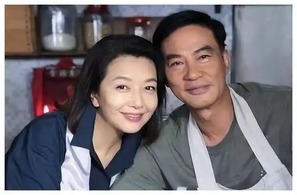 从工人到演员,娶女神江珊,事业爱情双丰收._田小洁_高亦心_生活