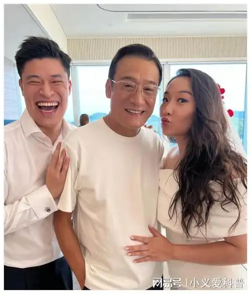 梁家辉太太结婚37周年被嘲又胖又丑 霸气护妻:她是世上最好的