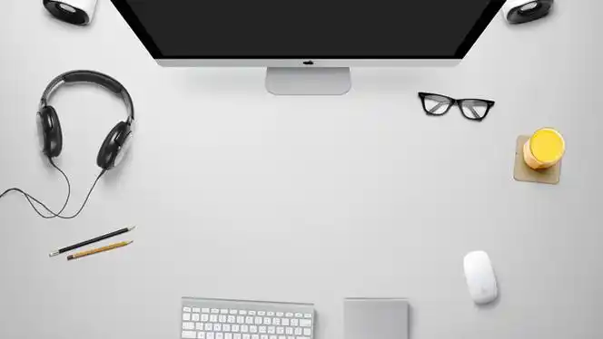 八张电脑办公桌面ppt背景图片-商务背景图片-ppt模板免费下载