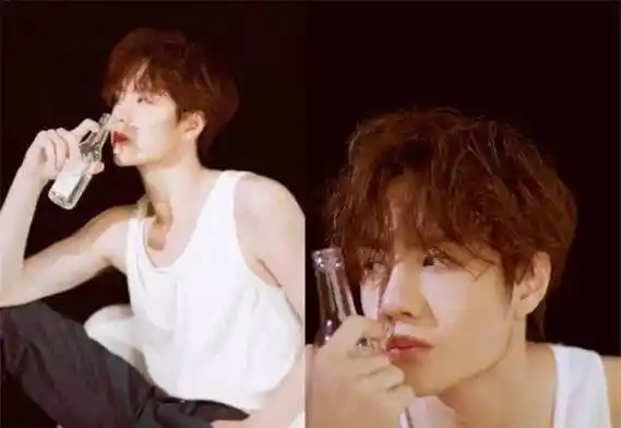 原创肖战穿大背心已经够帅了看到王一博穿这谁能抗住