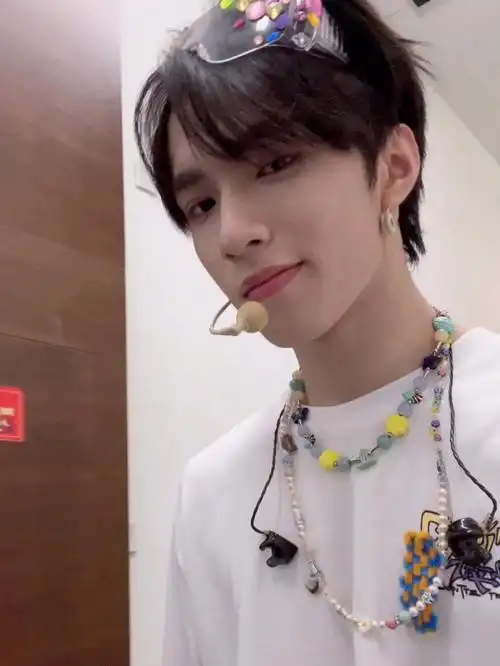 刘耀文护目镜get