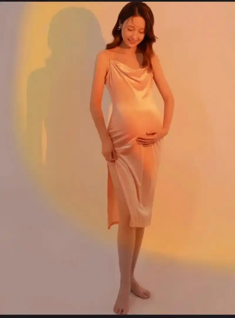 爱妃尔婚纱摄影  不露肚子温柔美丽孕妇照  - 抖音