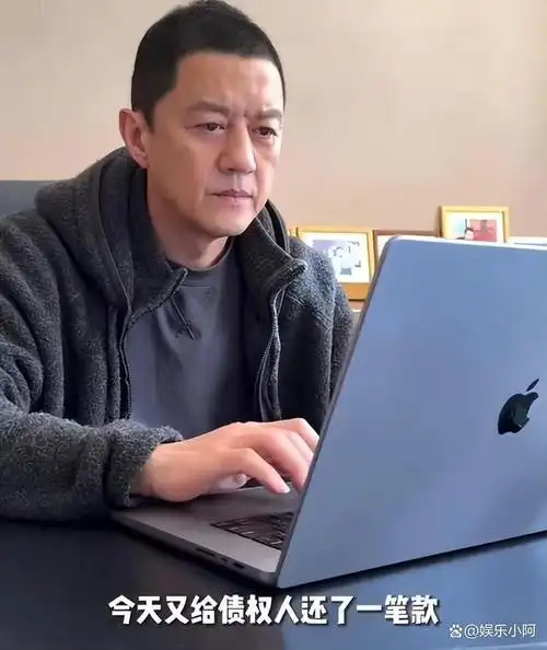 王菲11年前的决定是对的,二婚仅两年,李亚鹏的"老毛病"又犯了