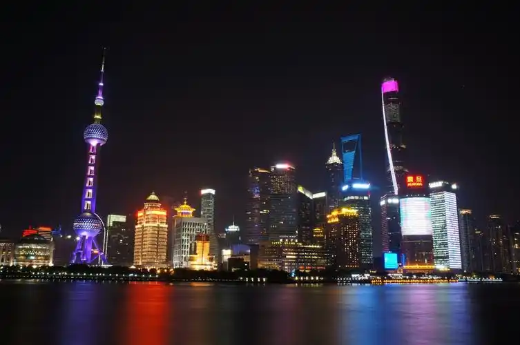 上海市浦东新区外滩夜景天气预报