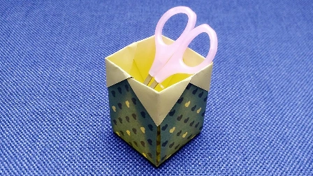 视频-简单实用的折纸教程超有创意的小技巧轻松学会折精致笔筒