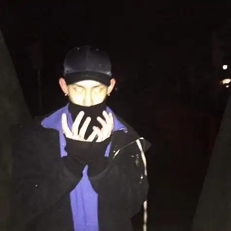 高清短头发帅哥头像图片 想要成功总有方法-男生头像