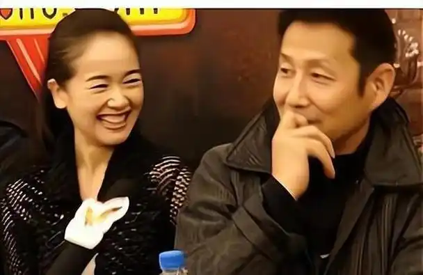 和王志文,陈道明,孙红雷,吕行,段奕宏等多位知名男性名人传过绯闻,她