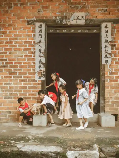 一组怀旧照片怀念那些逝去的童年