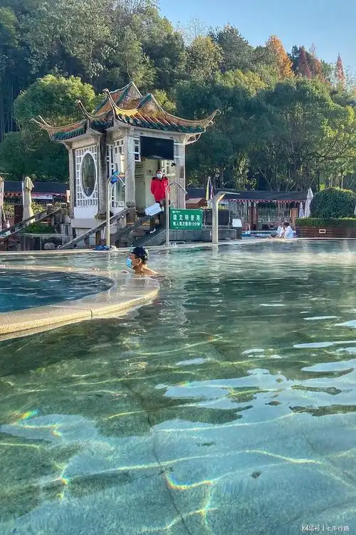 富硒温泉不常见宜春的冬天泡温泉才是正经事江西宜春温汤