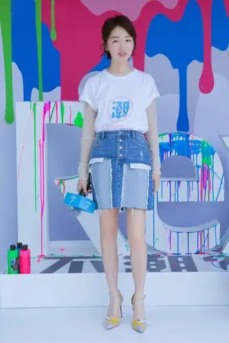 万年不过时的牛仔裙,让唐嫣,杨幂,丽颖她们依旧如少女!