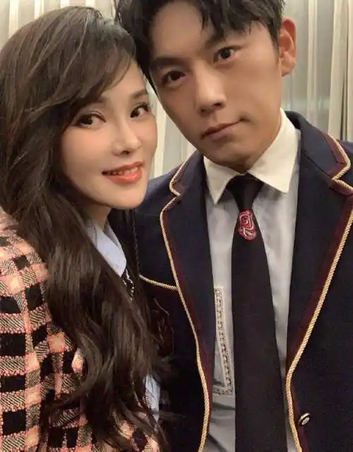 被秦昊成功"治愈",伊能静和黄维德的秘恋,为何会被庾澄庆原谅_妈妈