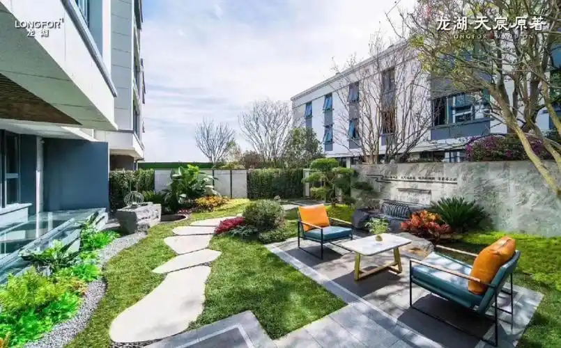 济南旅游路270平豪华下叠龙湖天宸原著