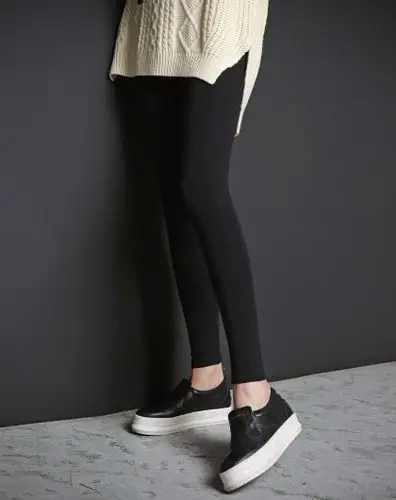 黑色 修身显瘦高弹小脚打底裤