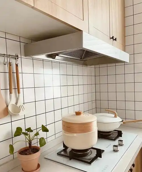 白色 原木色一直以来都是日系风格最必不可少的色彩元素.