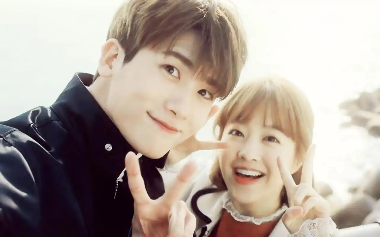 大力女都奉顺朴炯植朴宝英望着你怦然心动