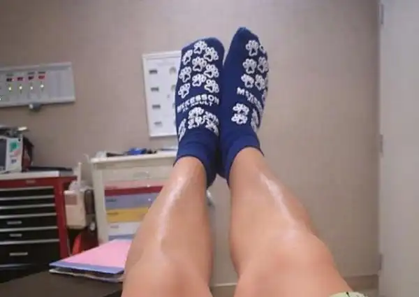 高晓松发文:永别了,后2个字令人意外,网友:腿还挺好看