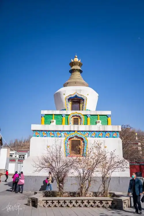 塔尔寺不愧为中国十大寺庙之一可谓精美绝伦