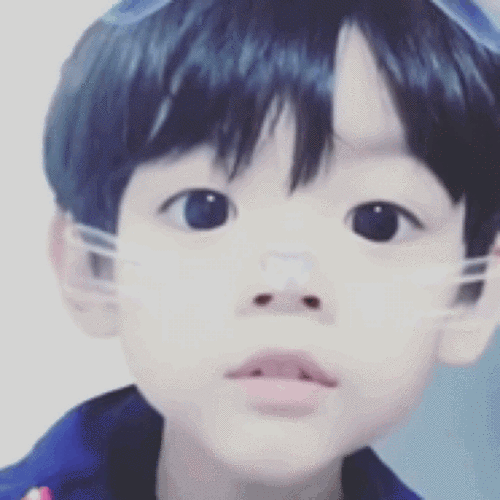 萌娃黄志悟表情包gif好可爱的虎牙小正太