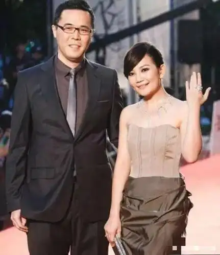 梁静茹离婚崩溃大哭:9年前的一个决定毁了整个婚姻