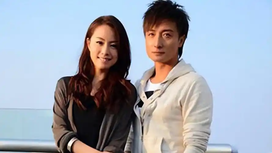 与邓丽欣分手7年43岁方力申被曝新恋情女方美貌出众赛明星