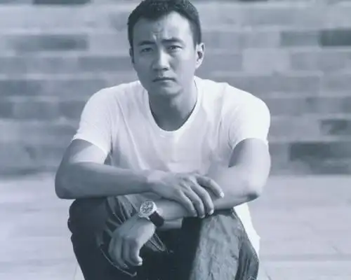 硬汉胡军:好男人就得对爱情忠贞(组图)(3)