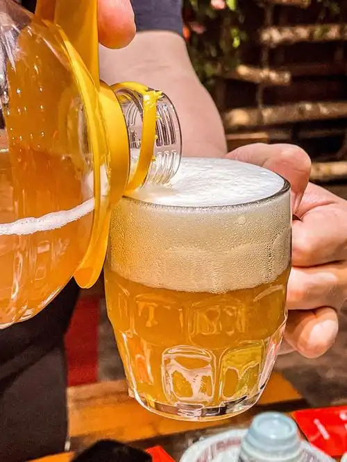 72警告60在青岛四种口味啤酒喝到扶墙出