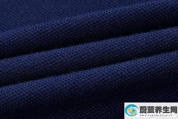 藏青色是什么颜色,是蓝与黑的过渡色又叫深蓝黑色