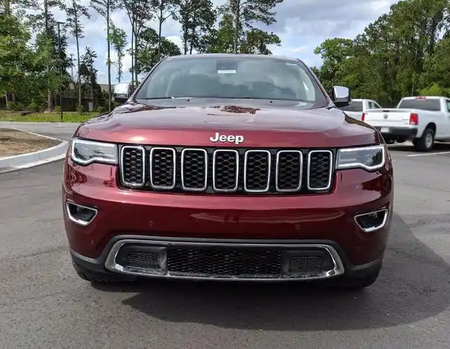 2021款大切诺基3.0精英版红色 北京jeep4s店 全新大切诺基3.