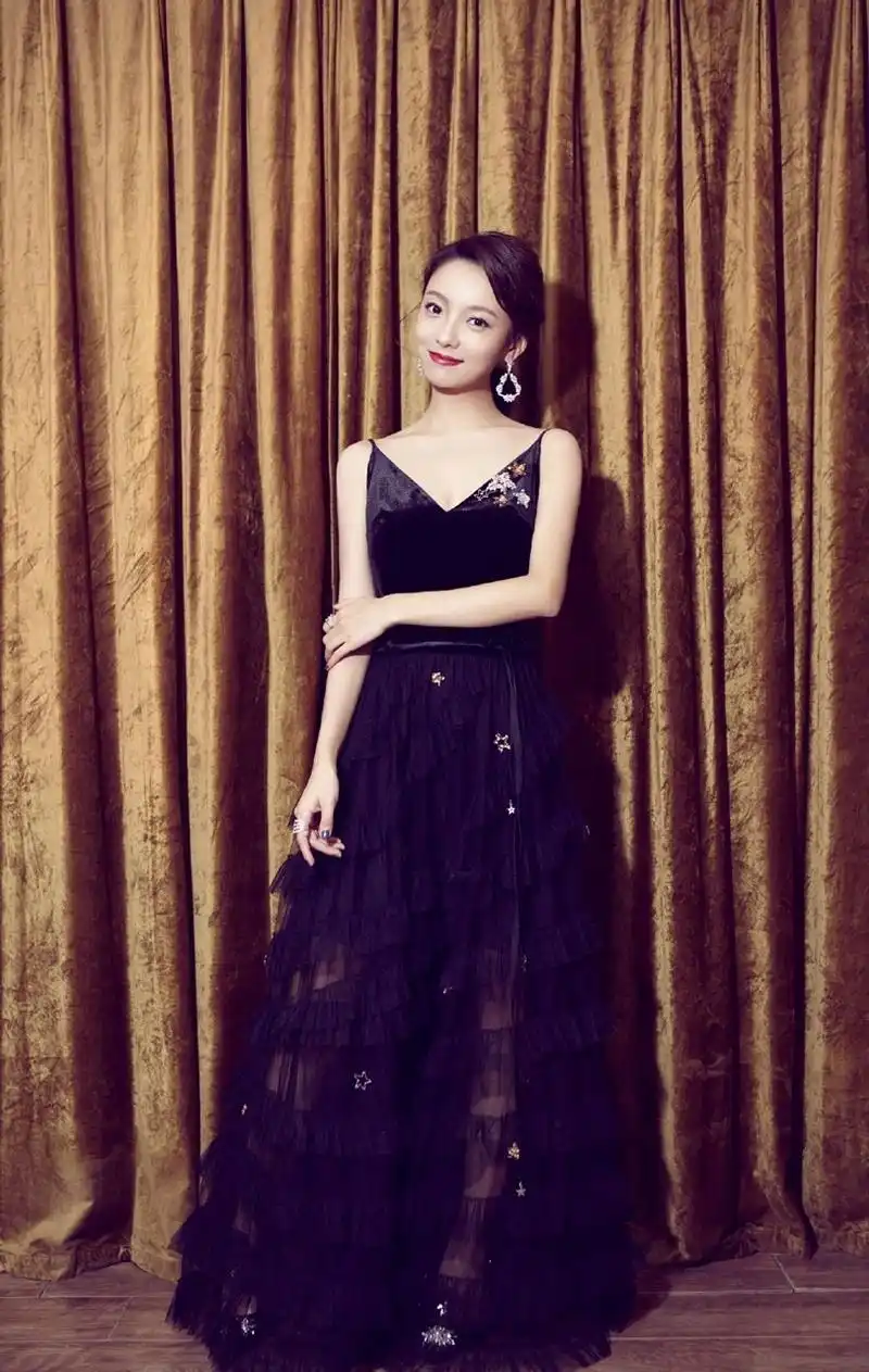 林源时尚优雅活动写真