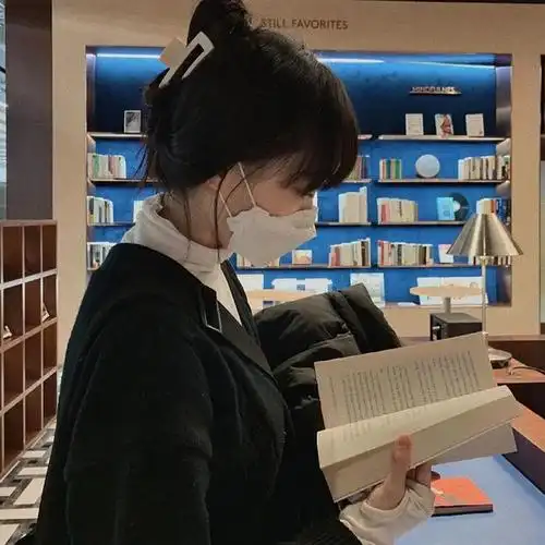 家人们有没有读书的头像