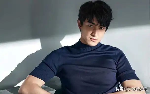 个子矮却很帅的男明星(个子矮的男明星是谁)-天晟网