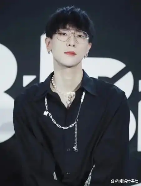 景向谁依的老婆豆花花也是cv么cv是个什么职业呢