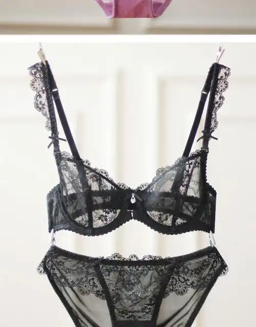 正品欧美全透明文胸小胸超薄蕾丝性感内衣套装大码网纱火辣镂空春夏