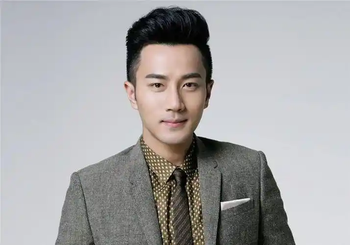 原创刘恺威爆瘦与杨幂结束婚姻关系后发展越来越差