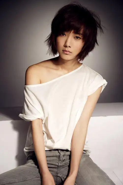 王珞丹经纪公司;王珞丹签约经纪公司;星港艺人公司;经纪人