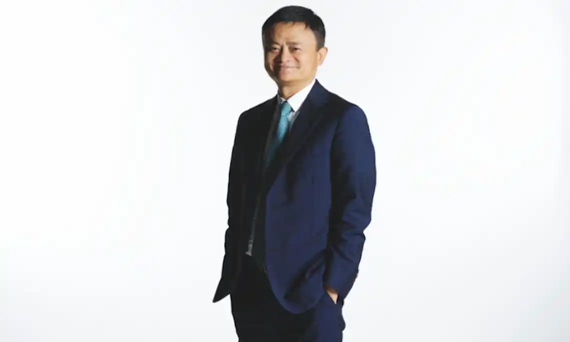 福布斯封面文章关注马云人生新篇章心怀公益宏大愿景