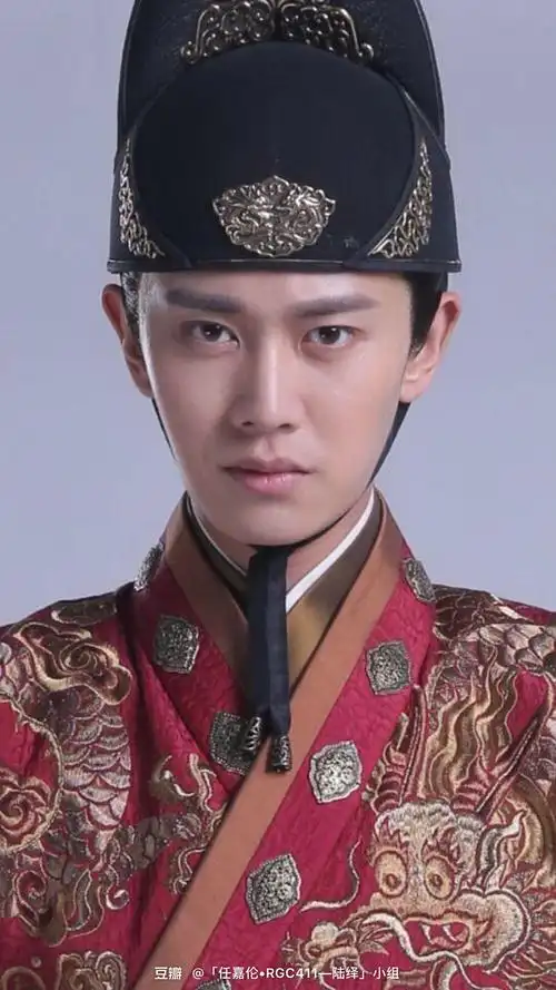 来求个陆大人的原图