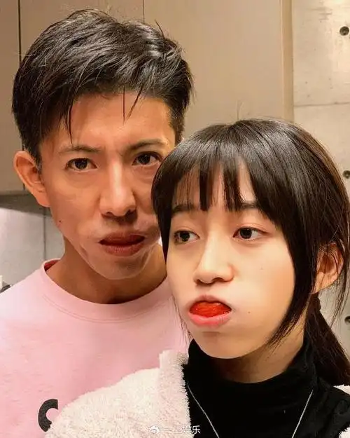 十指紧扣超恩爱,力破婚变传闻|工藤静香|木村拓哉|木村_新浪新闻