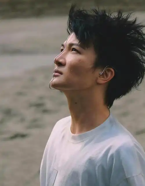 就夸了怎么样呢从周深蜃楼mv发布说起